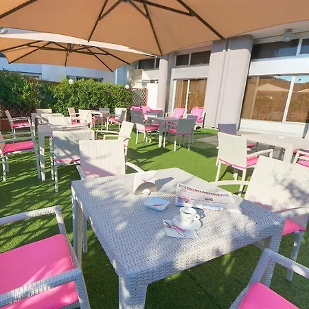 Otel Senb