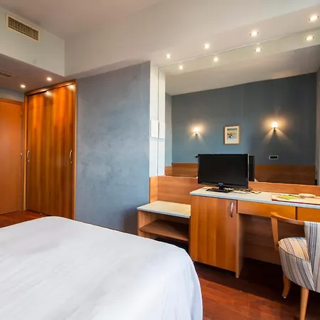 Senbhotel 4*