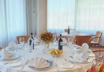 Hotel Senbhotel 4*